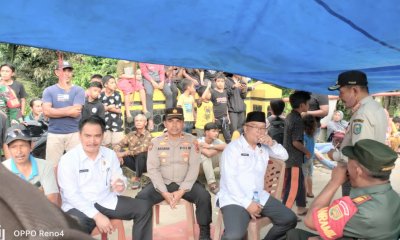 Merasa Kecewa, Warga Desa Muara Emat Gelar Aksi Tuntut Kades Muara Emat Mundur Dari Jabatannya Media Tipikor Indonesia